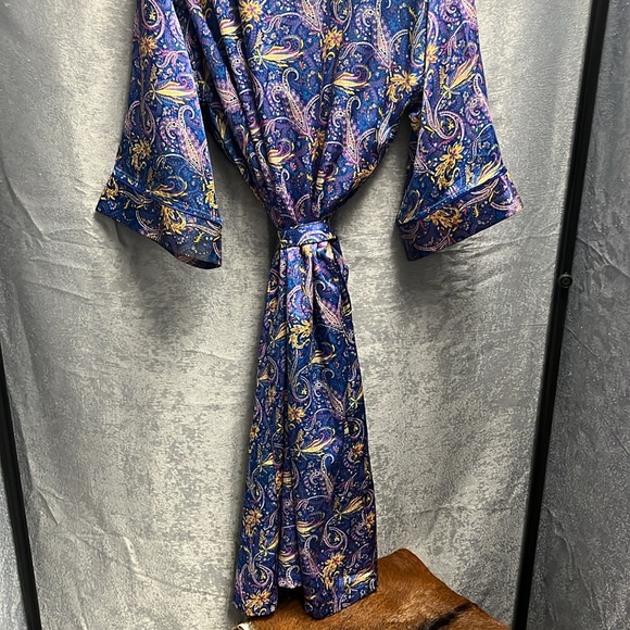 Vintage Christian Dior printed robe - Picture 5 of 7